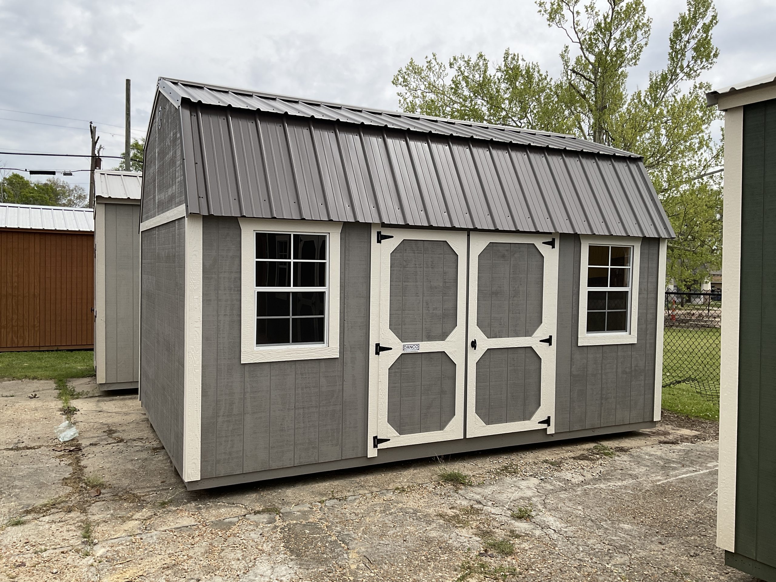 10×16 Side Lofted Barn in Hammond LA (260061) | A-Best Buildings
